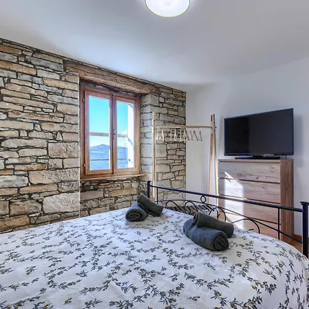 Marla By Interhome Livade