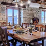 Marla By Interhome Vikendica Livade